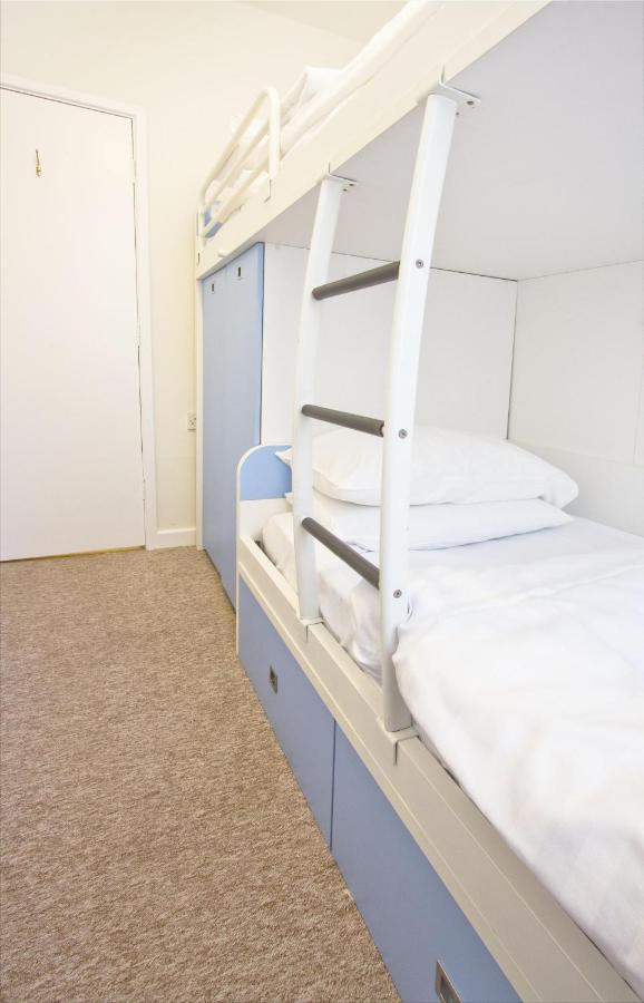 Lovely Seafront 2 Bedroom Apartment 4 アバードベイ エクステリア 写真