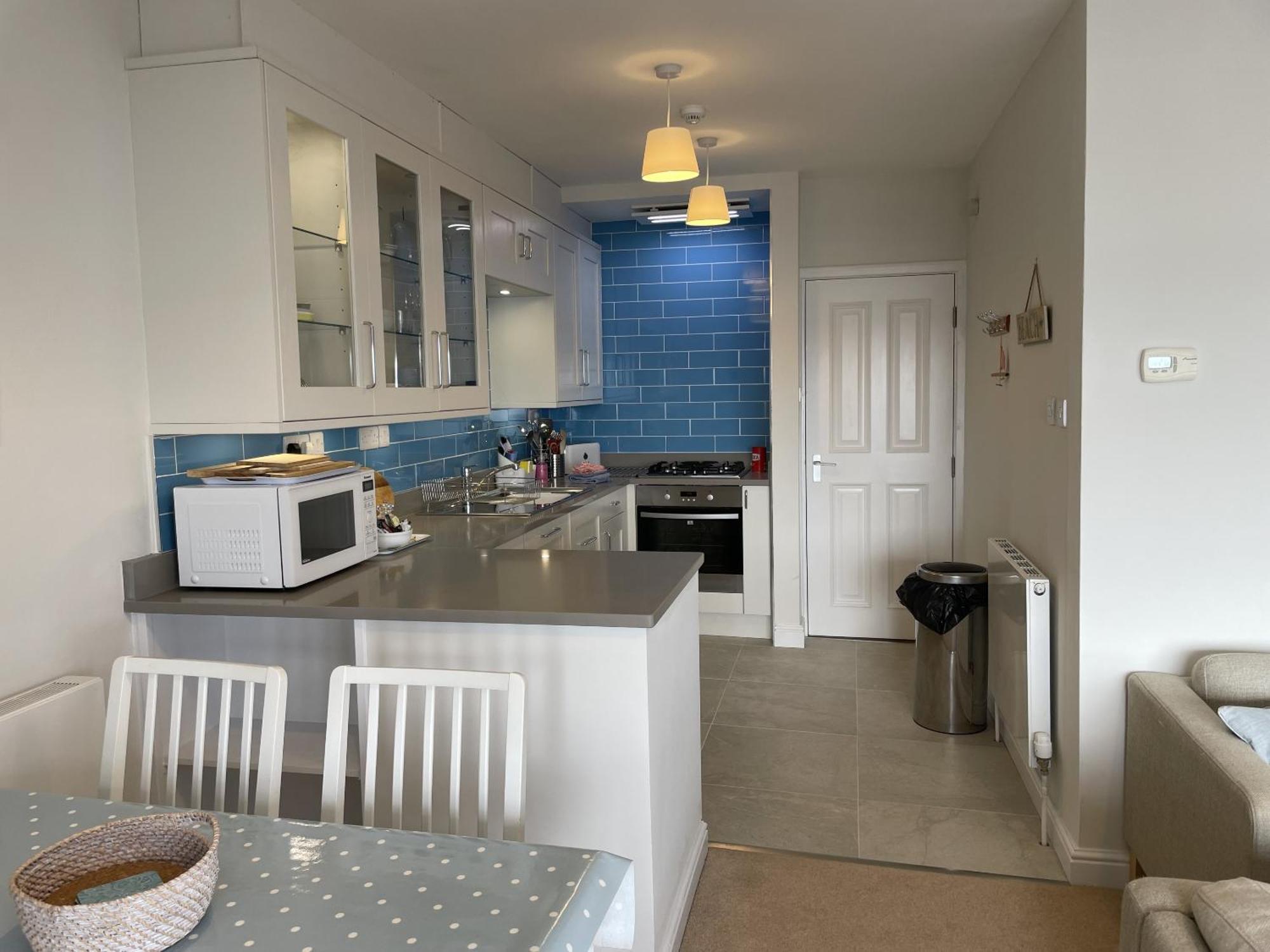 Lovely Seafront 2 Bedroom Apartment 4 アバードベイ エクステリア 写真